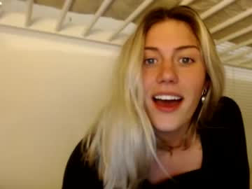 cam girl bambis_honeypot image #872375