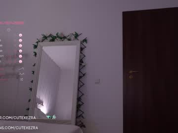cam girl ezra image #3575997