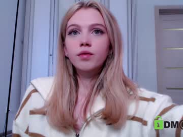 cam girl small_blondee image #3371164