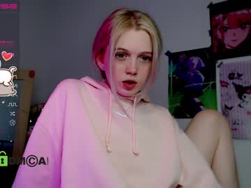 cam girl small_blondee image #3336621