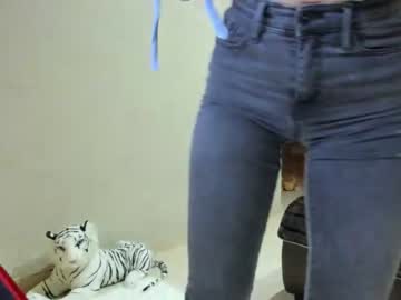 cam girl sofiaandwonderland image #963835
