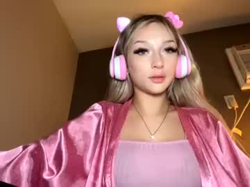 cam girl katlatte image #3964172