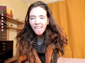 cam girl christinevillarreal image #2593031