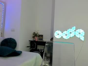 cam girl hotfallingdevil image #2812252