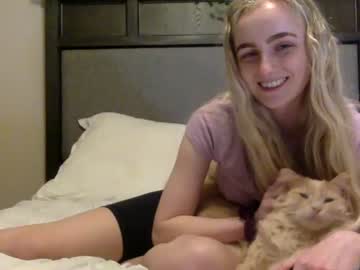 cam girl peachezzs image #1346223