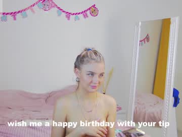 cam girl lilly_mattsson image #2835813