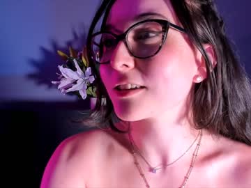 cam girl littlee33 image #2278666