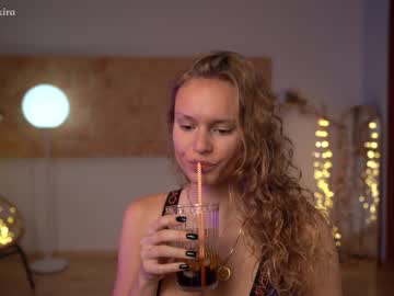 cam girl chillwithkira image #3211468