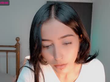 cam girl gummy_bear7 image #2441696
