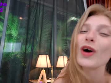 cam girl mashayang image #1227541