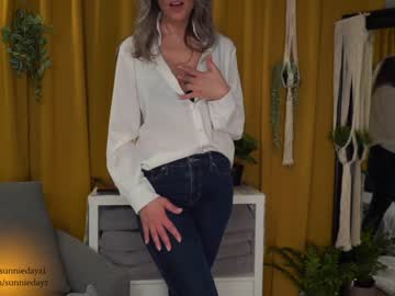 cam girl sunniedayz image #1625037