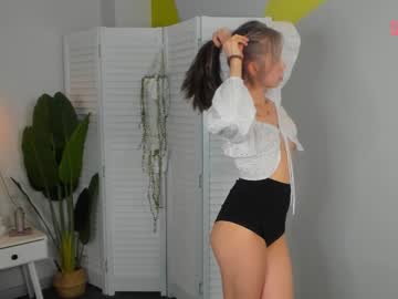 cam girl y_u_m_i_k_a image #3084837