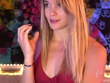 cam girl phoenix_taylor image #994211