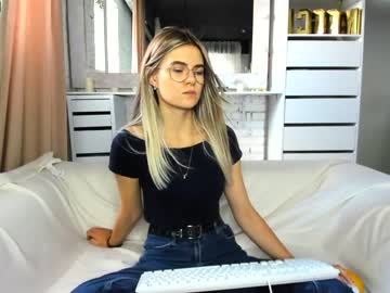 cam girl rinatagold image #2353042