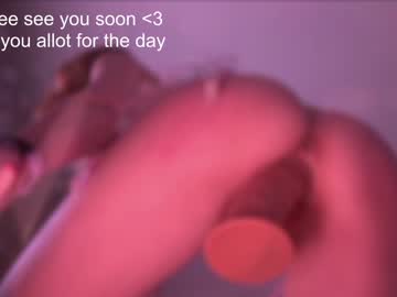 cam girl sweetkira555 image #2736355