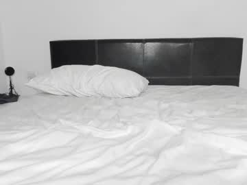 cam couple passion__room image #4075545