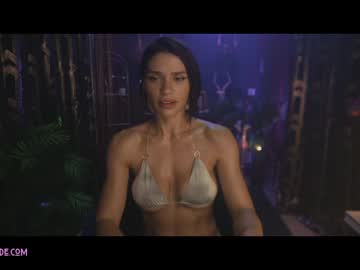 cam girl lucieoude_ image #2365846