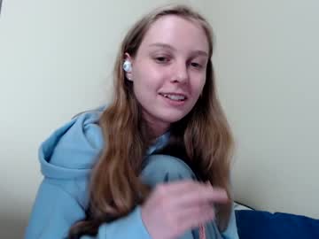 cam girl lily_brooke image #1167521