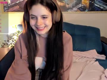 cam girl nessa_more image #3361600