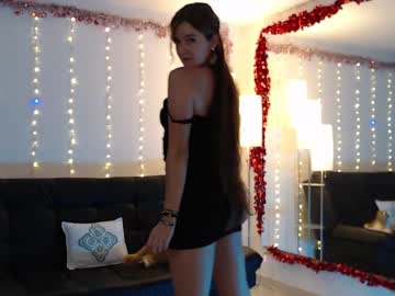 cam girl cutenataly image #498382
