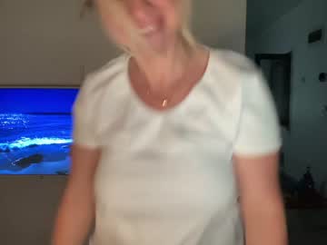 cam girl kiradivine image #2392769