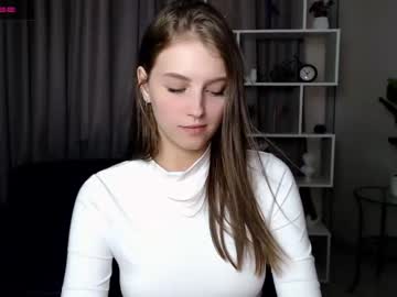 cam girl lilliasweety image #1735103