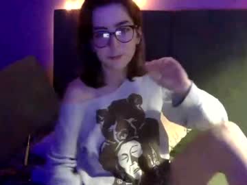 cam girl suzynextdoor image #261685