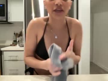 cam girl ittybity115598 image #3599219