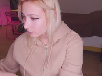 cam girl aveksmr image #338542