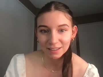 cam girl heidihotte image #3915959
