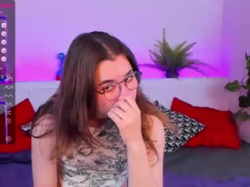 cam girl beverleyelliott image #2258033