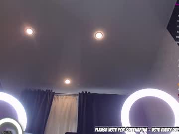 cam girl queenafina image #2311795