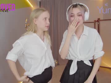 cam girl y_u_m_i_k_a image #3587414
