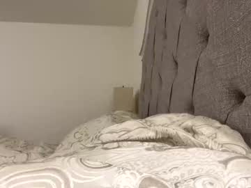 cam girl mariah95 image #2092564