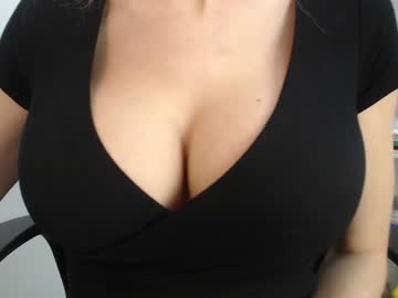 cam girl eat_mee_out image #1592331