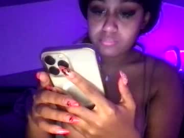 cam girl blackgurlkitty image #2014425