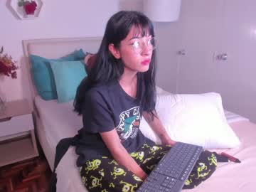 charlotte_saori cam