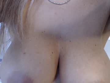 cam girl marrylouanne image #850032