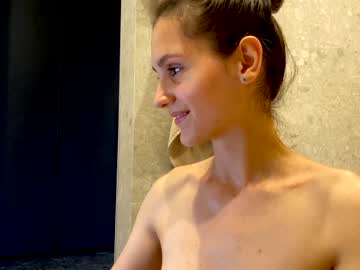 cam girl fit_family image #2096596