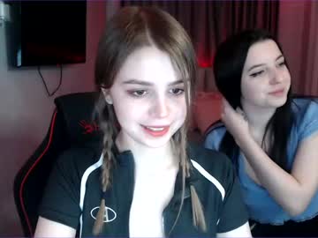 cam girl dear_helga image #3972769