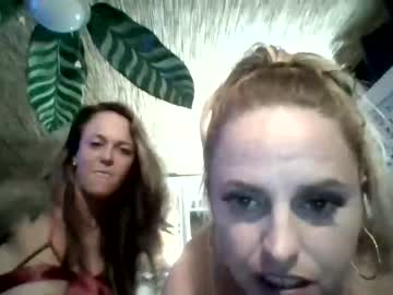 cam couple twocrazy85 image #2918654