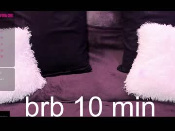 cam girl juliavangs image #3384811