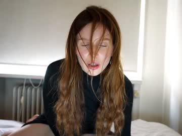cam girl ellaa91 image #2791250