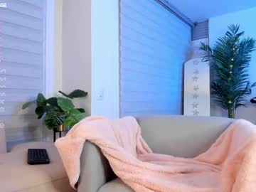 cam girl gigi_ulala image #3686198