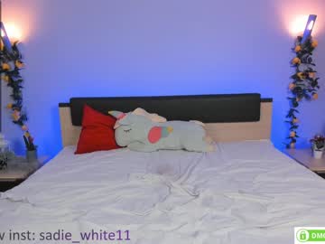 cam girl foxhilary image #2366900