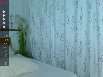 cam girl kittycat__lovee image #2630692