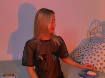 cam girl emmi_rosee image #337215
