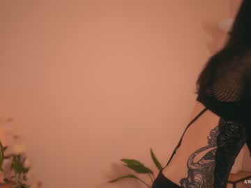 cam girl ambientink image #3133255