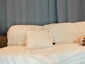 cam girl dutch_lora image #1202303