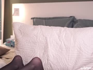 cam girl nkkol image #460159